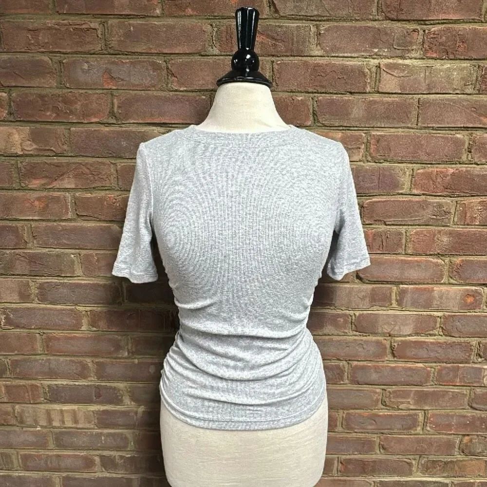 Loft Women’s Grey Short Sleeve Side Ruched Top Size Small NEW
